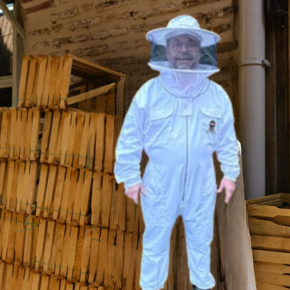 Essential Beekeeper Supplies: For beginners or experienced beekeepers