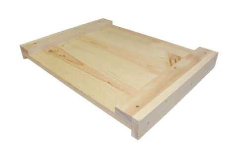 Migratory top cover made of Ontario Pine, ideal for commercial bee breeders, size 22” x 16 3/4” x 2 1/2”.