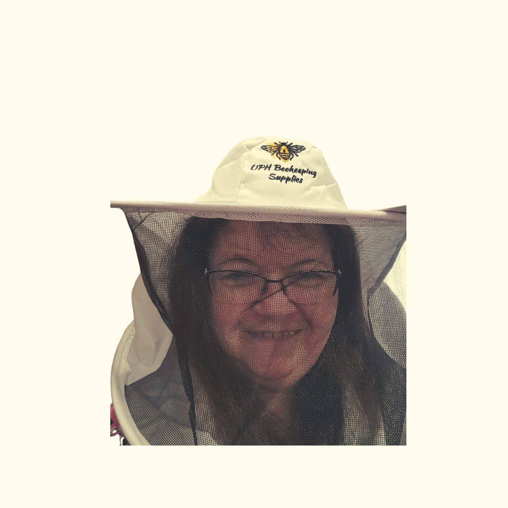 Beekeeping Hat - Vented Hat with Veil for Comfort & Safety