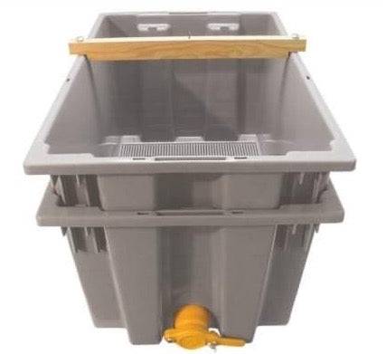 Hobbyist Uncapping Tank with lid and honey gate, made of high-density polyurethane, holds 10 frames and 6 gallons.